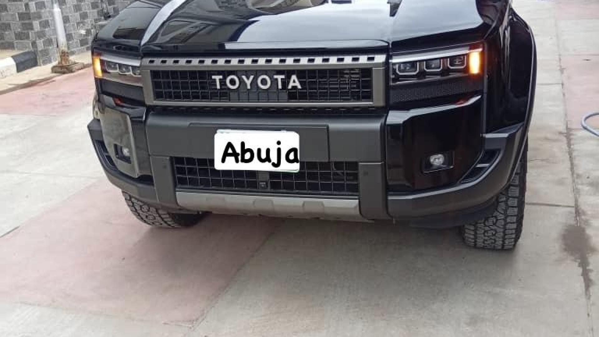 Toyota Land Cruiser Prado 2025