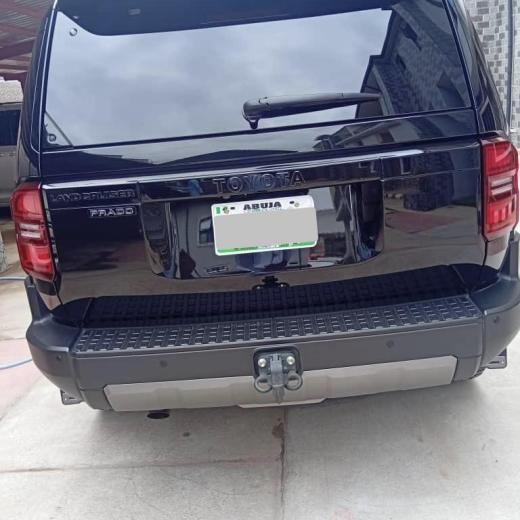 Toyota Land Cruiser Prado 2025