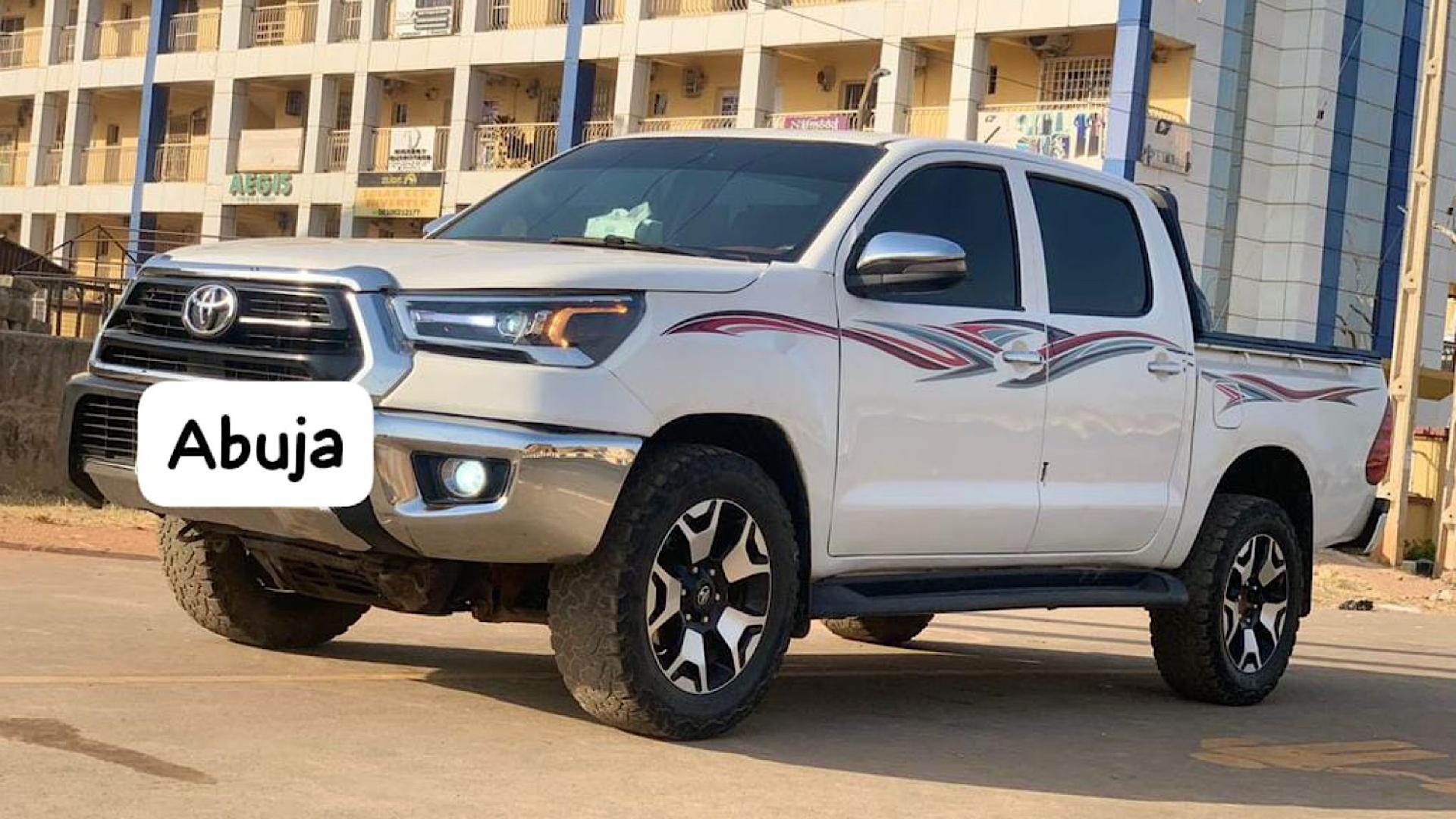 Toyota Hilux 2024