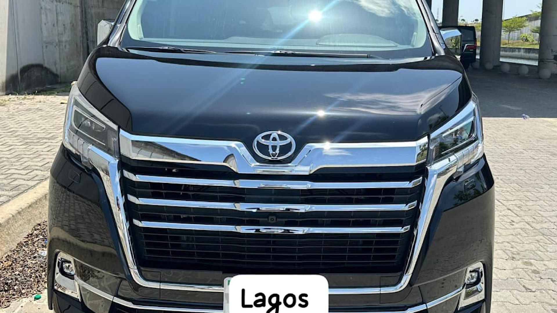 Toyota Granvia