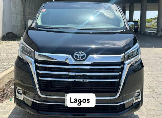Toyota Granvia