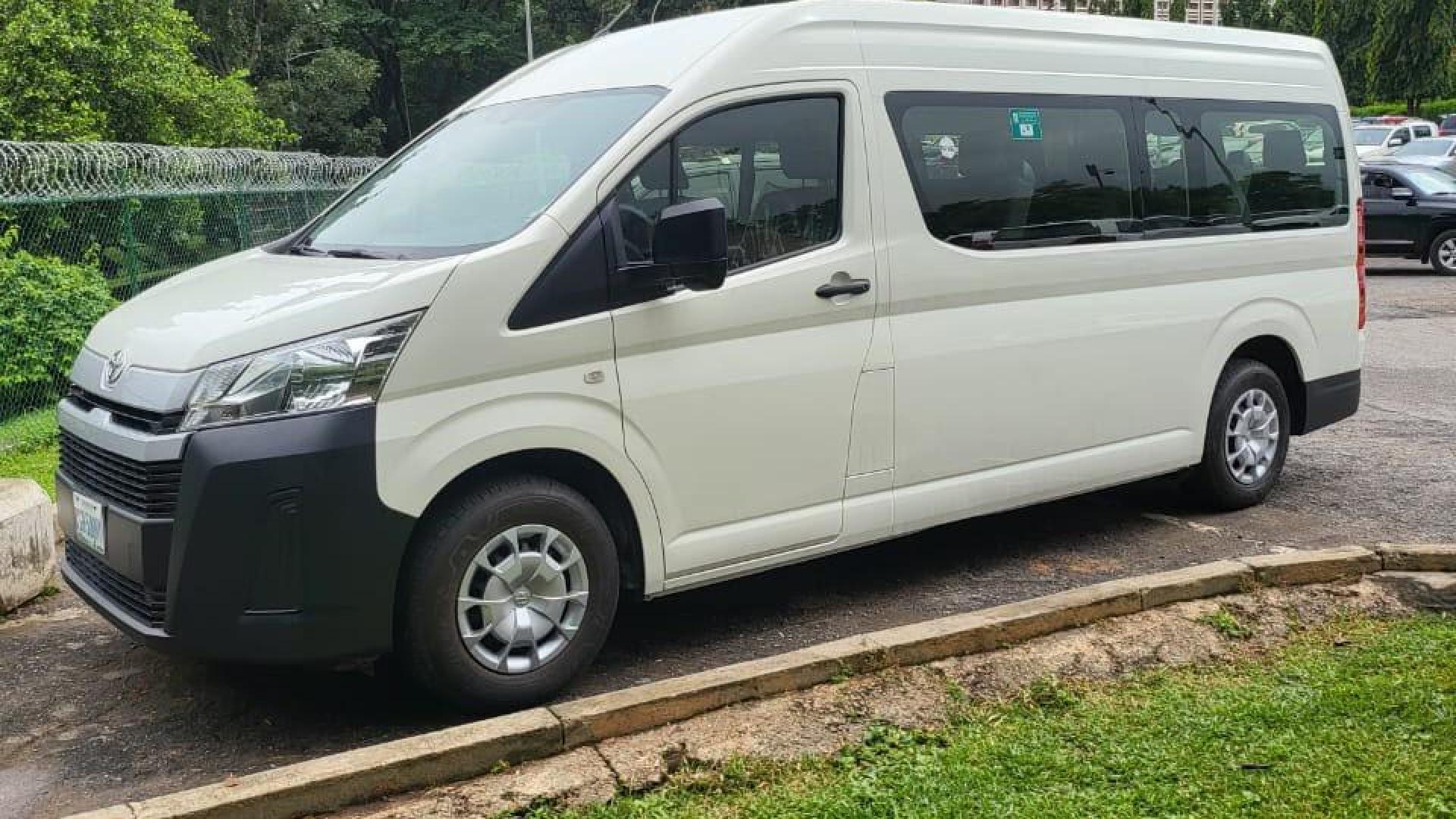 2023 Toyota Hiace Bus