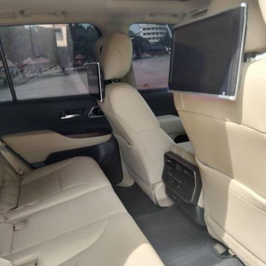 2025 Toyota Landcruiser