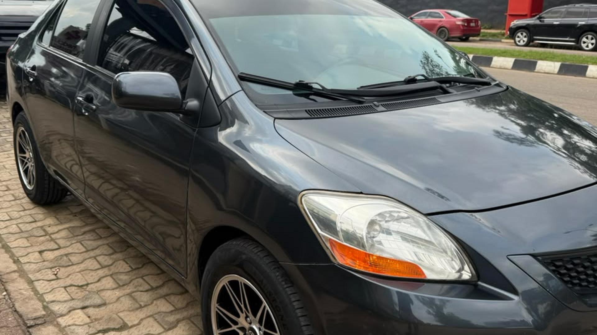 Toyota Yaris 2012 Model