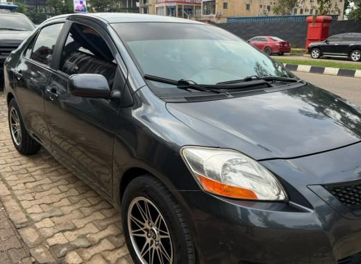 Toyota Yaris 2012 Model