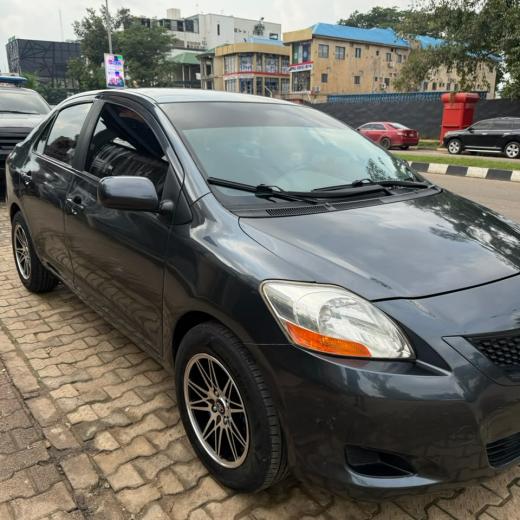Toyota Yaris 2012 Model